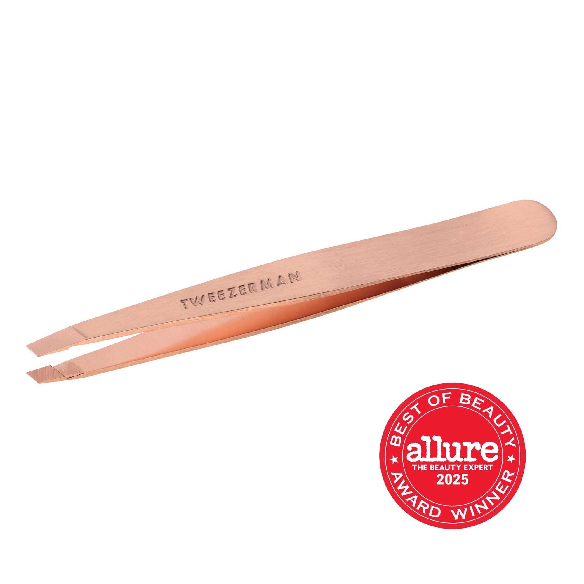 Lauréate du prix Allure Best of Beauty : pince à épiler inclinée avec finition or rose métallique