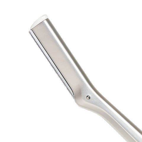 How to change blade: (Three replacement blades included) Pinch the rounded plastic edge and pull out from tool. If blade is stuck, slowly wiggle from side to side until loose. Slide new blade in and safely discard used blade.