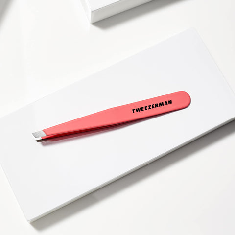 Geranium Slant Tweezer